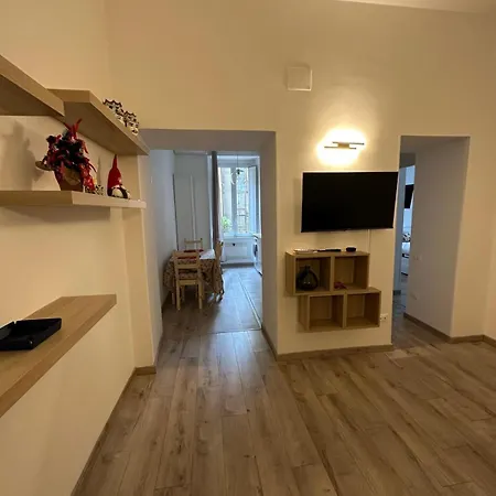 Διαμέρισμα Giomaholiday Σαλέρνο