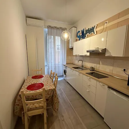 Διαμέρισμα Giomaholiday Σαλέρνο